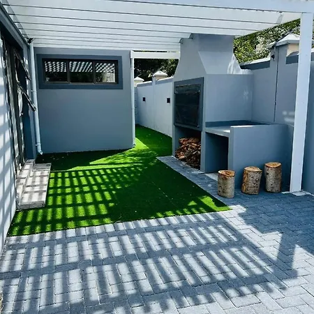 Lovely And Peaceful 3 Bedroom House Kapstadt Exterior foto