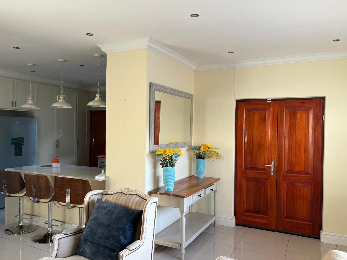 Ferienhaus Lovely And Peaceful 3 Bedroom House
